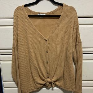 American Eagle Button Up Top